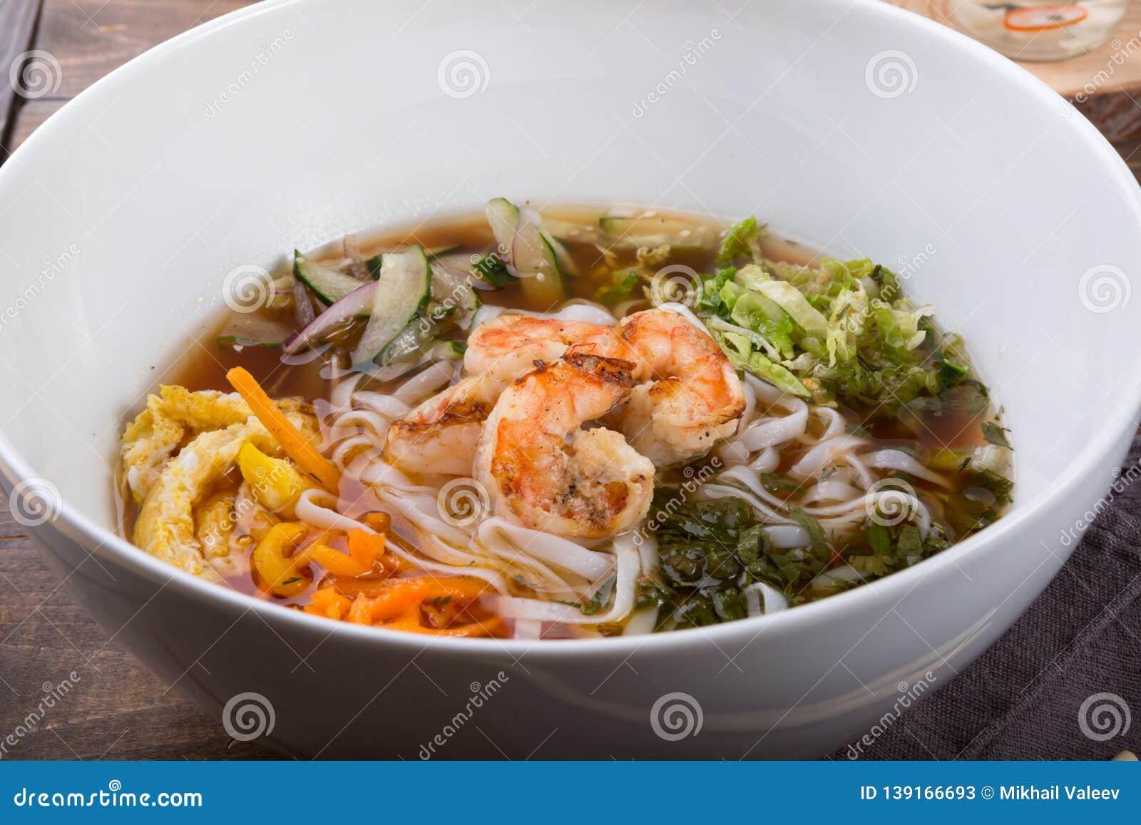 Traditionelles Koreanisches Kaltes Suppe Kuksi Stockbild Bild Von Kuksi Suppe
