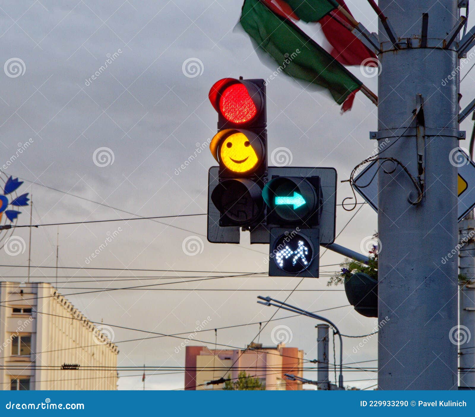 Traffic Light with an Additional Section and Cap Visors with a Smile