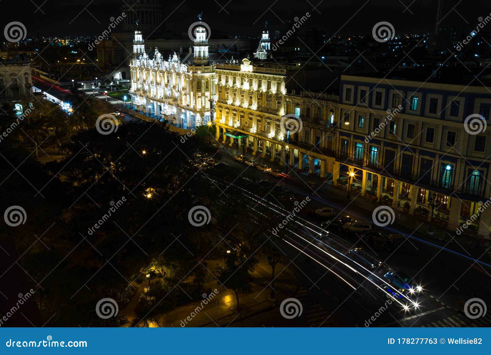 traffic trails in havana