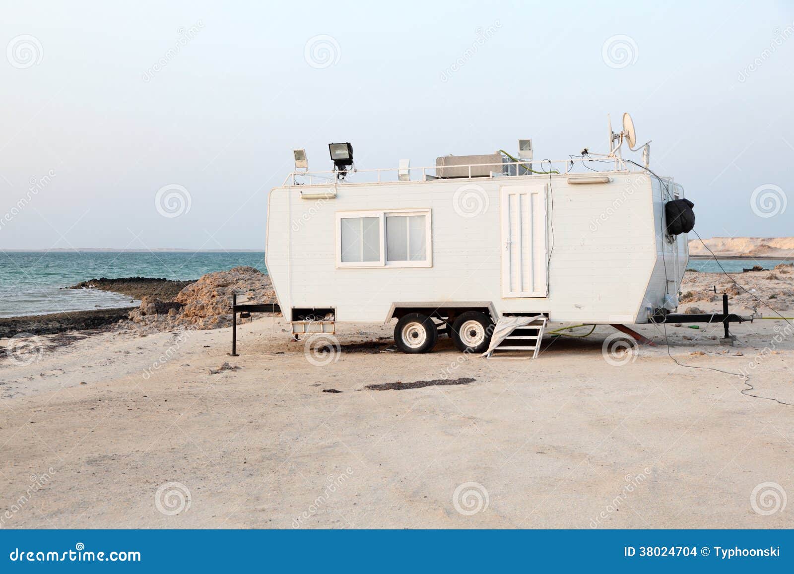 Trailer on the Beach in Qatar Stock Photo Image of tent, east 38024704