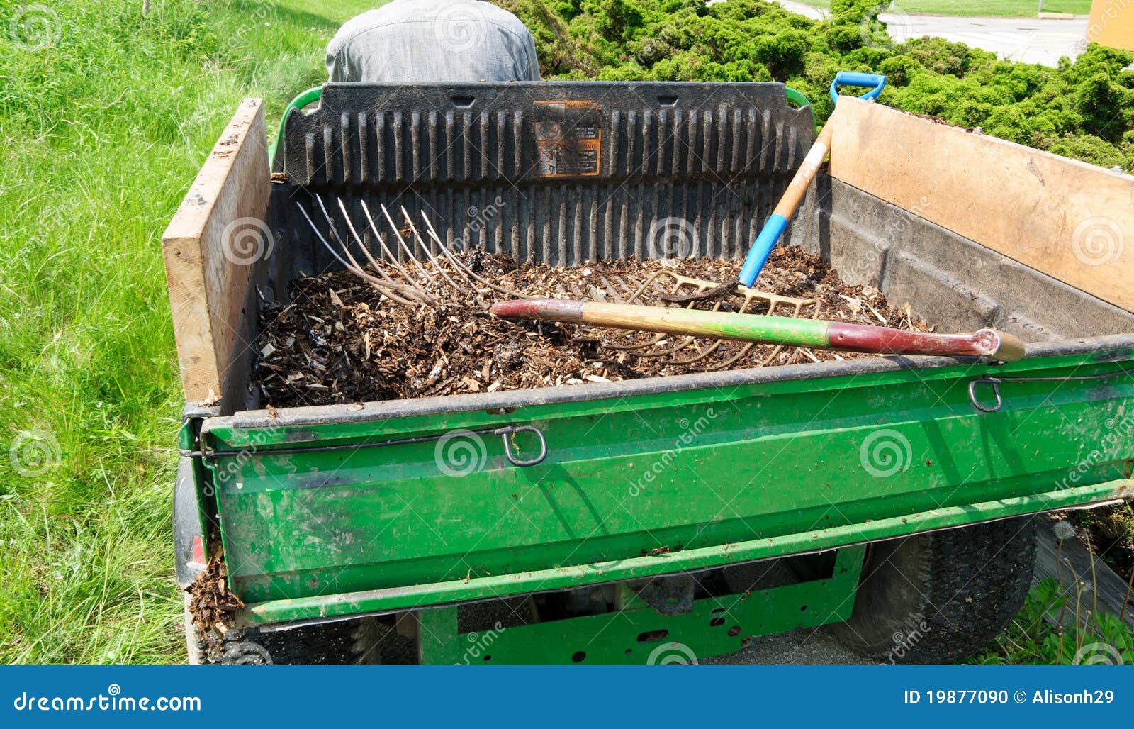 Trailer with mulch stock photo. Image of garden, ground 19877090