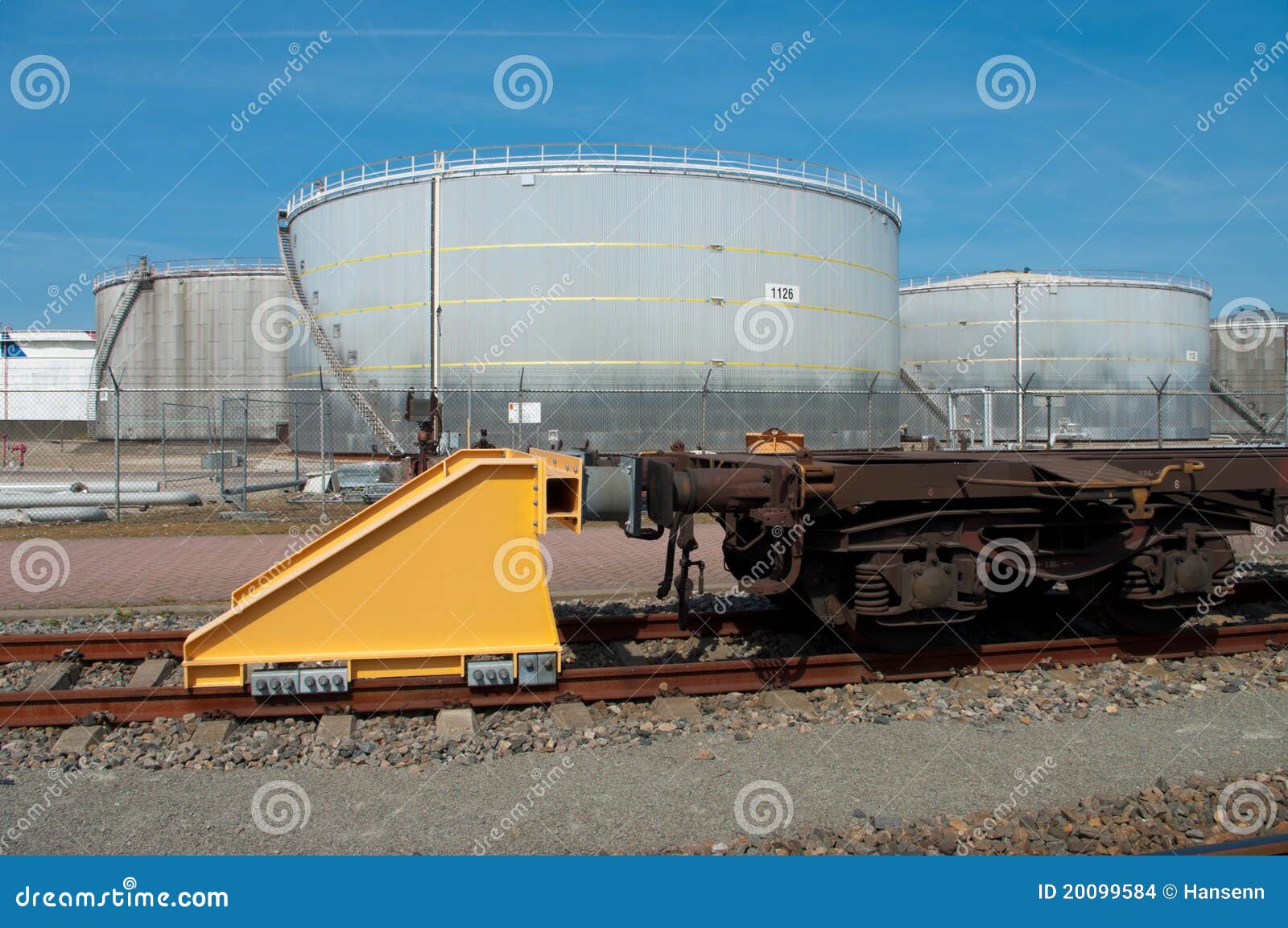 train buffer stop