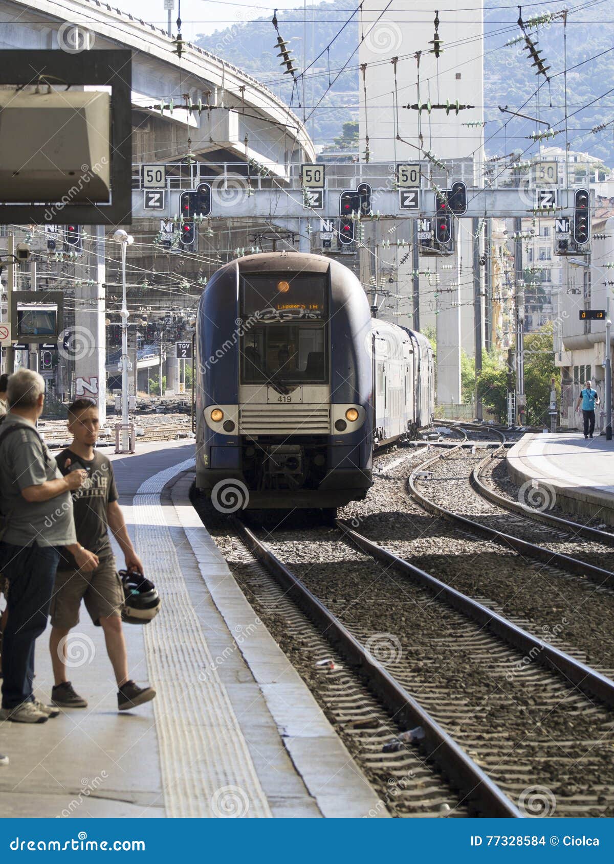 Train Station In Nice France Editorial Stock Image Image Of Alpes
