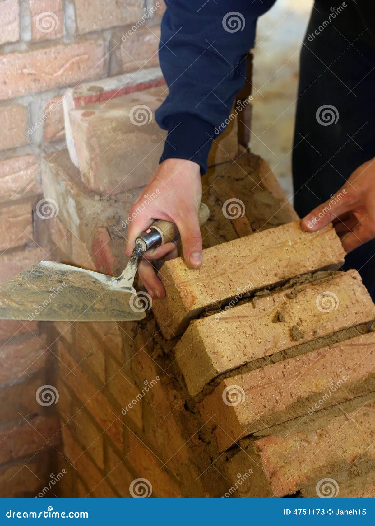 trainee bricklayer