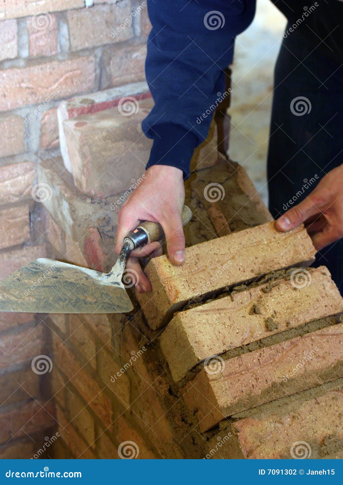 trainee bricklayer
