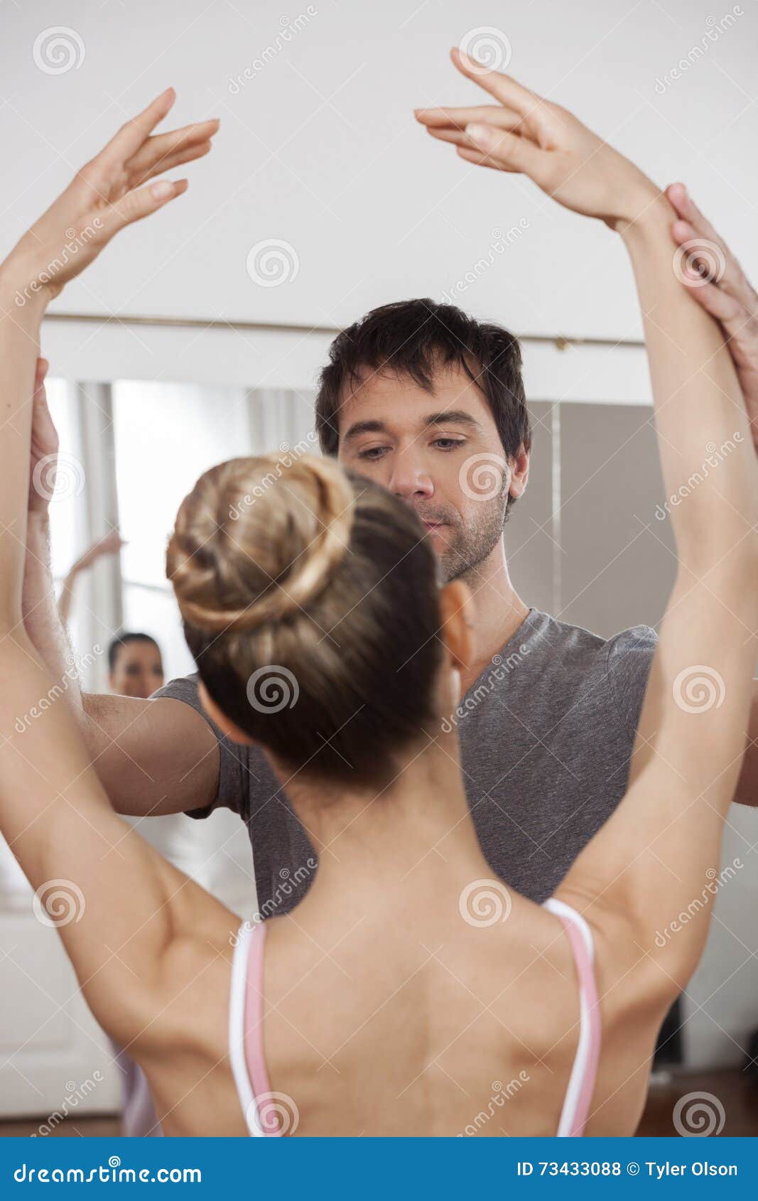 Nude seniors swingers party Old women fuck with smallboy