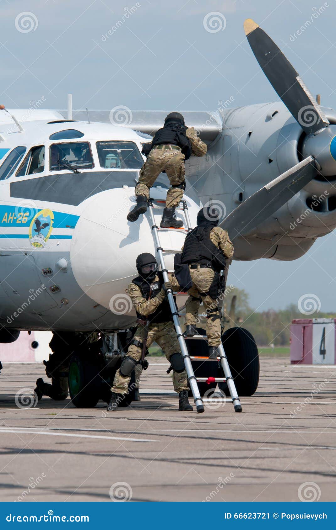 Training of Anti-terrorist Units Editorial Photo - Image of black