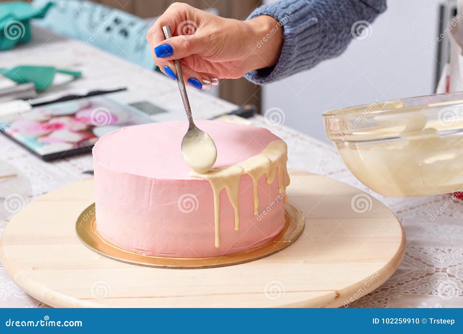 Training Cream Cake Decorating Master Class Stock Photo - Image of ...