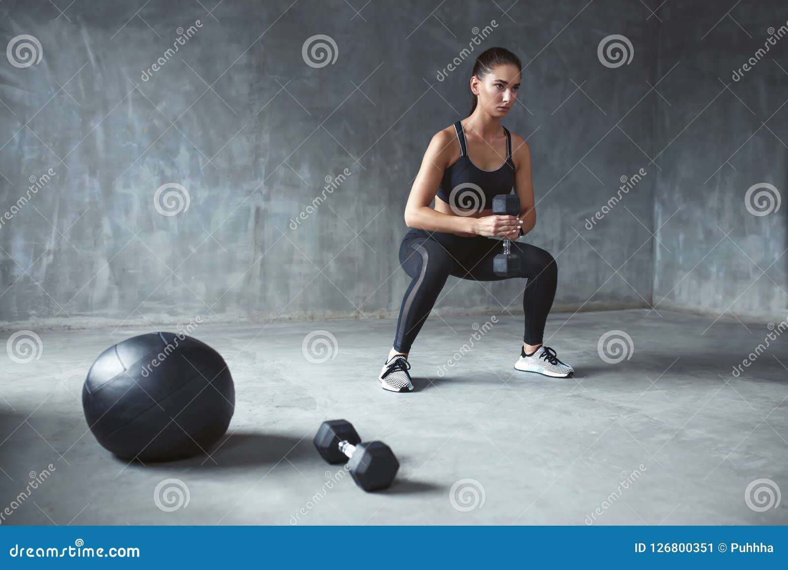 Woman in Stylish Sports Wear Training with Med Ball Stock Photo - Image of  fashionable, pants: 126799294
