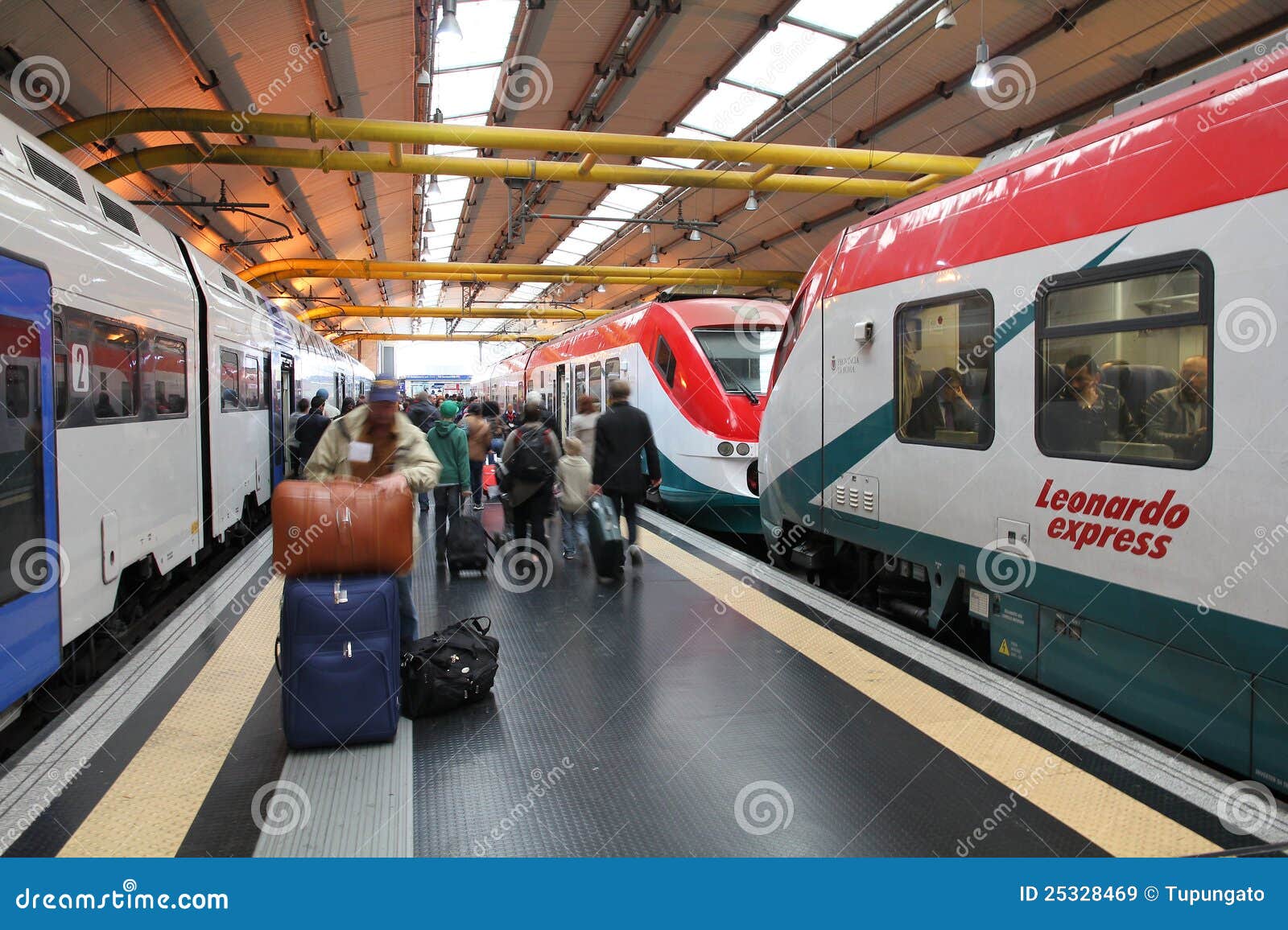 TRAINS EN ITALIE visual data 6