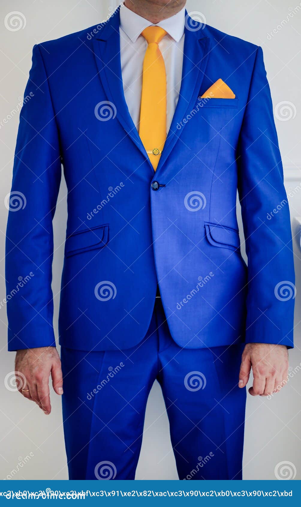Traje Azul Del ` S Hombres Traje De La Boda Para Hombres Casarse Desgaste Foto de archivo - Imagen de moderno, chaqueta: 125530678