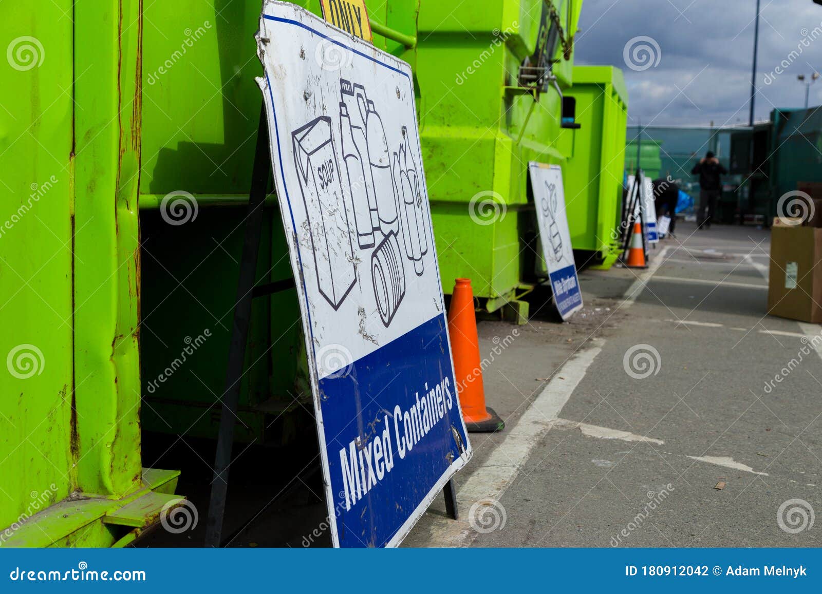 The Transfer Station in North Vancouver that Takes Garbage and
