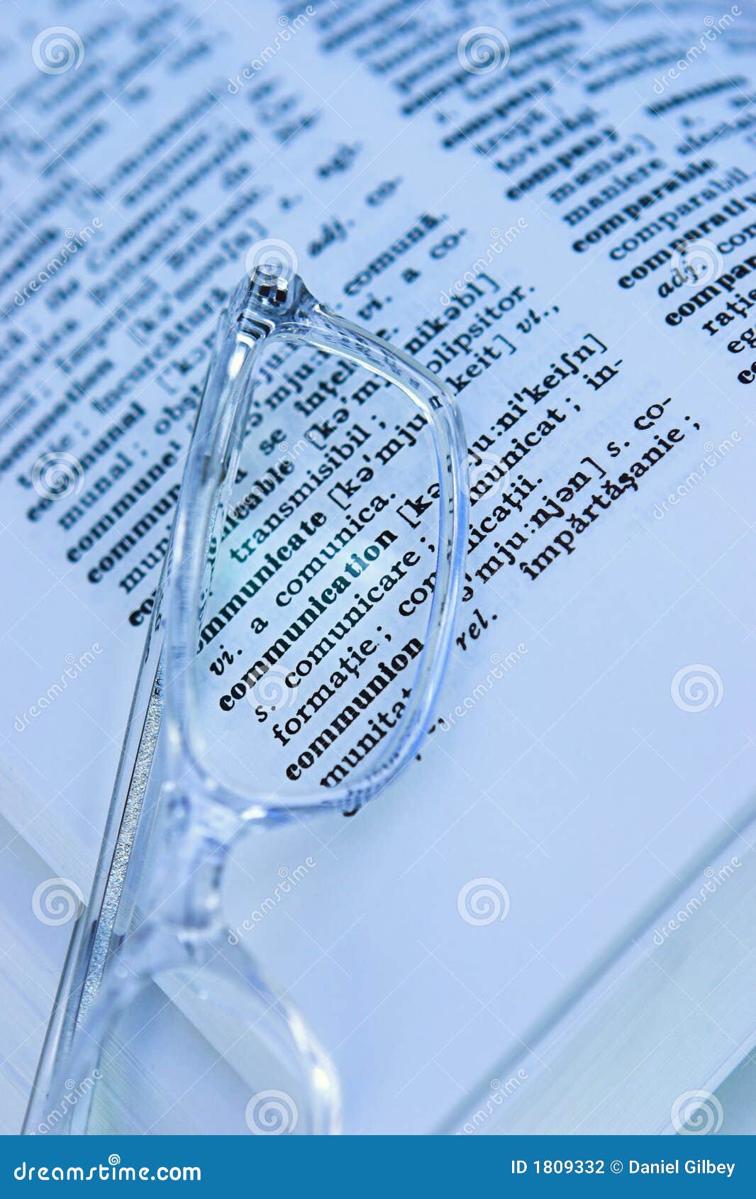 Transmission photo stock. Image du communiquez 1809332