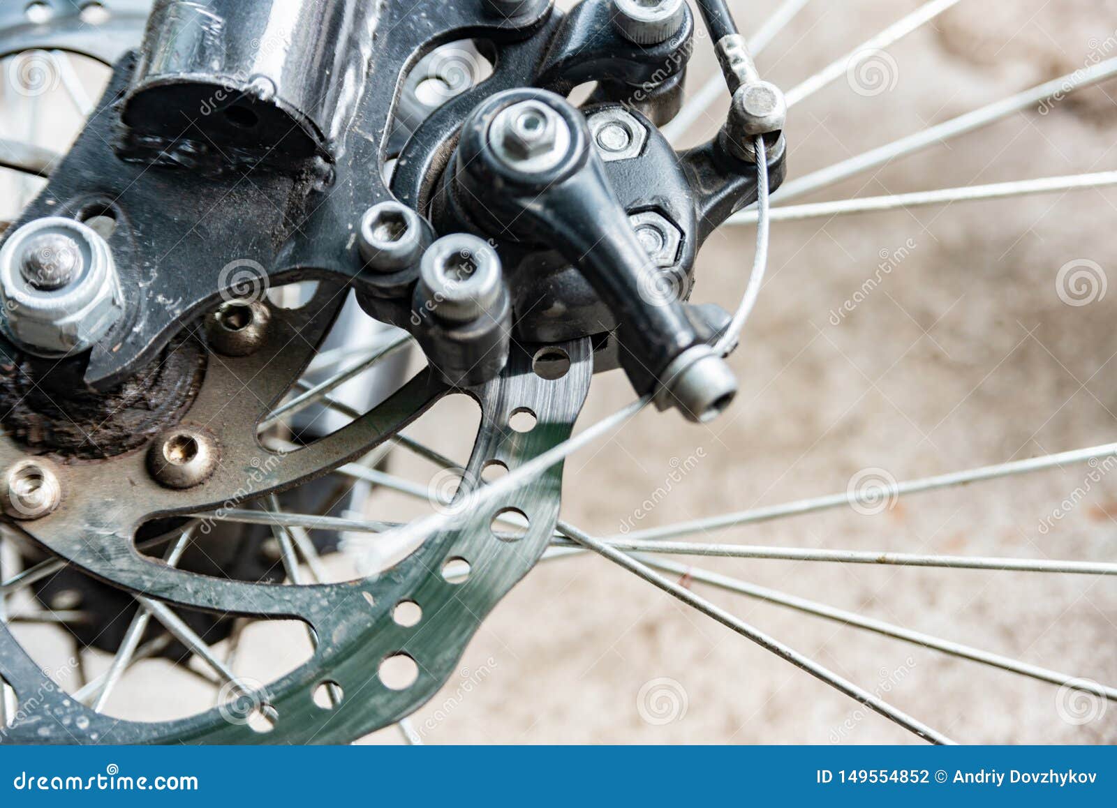 Transmissions and Brakes on the Bike, Chain, Sprocket and Disc Brakes