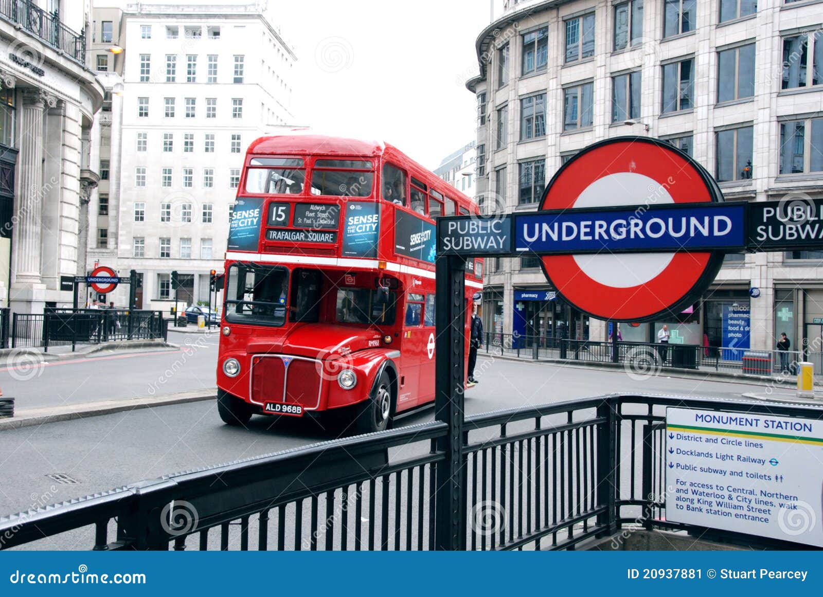 licence for bus Photo De Transport 20937881 Londres Image: éditorial
