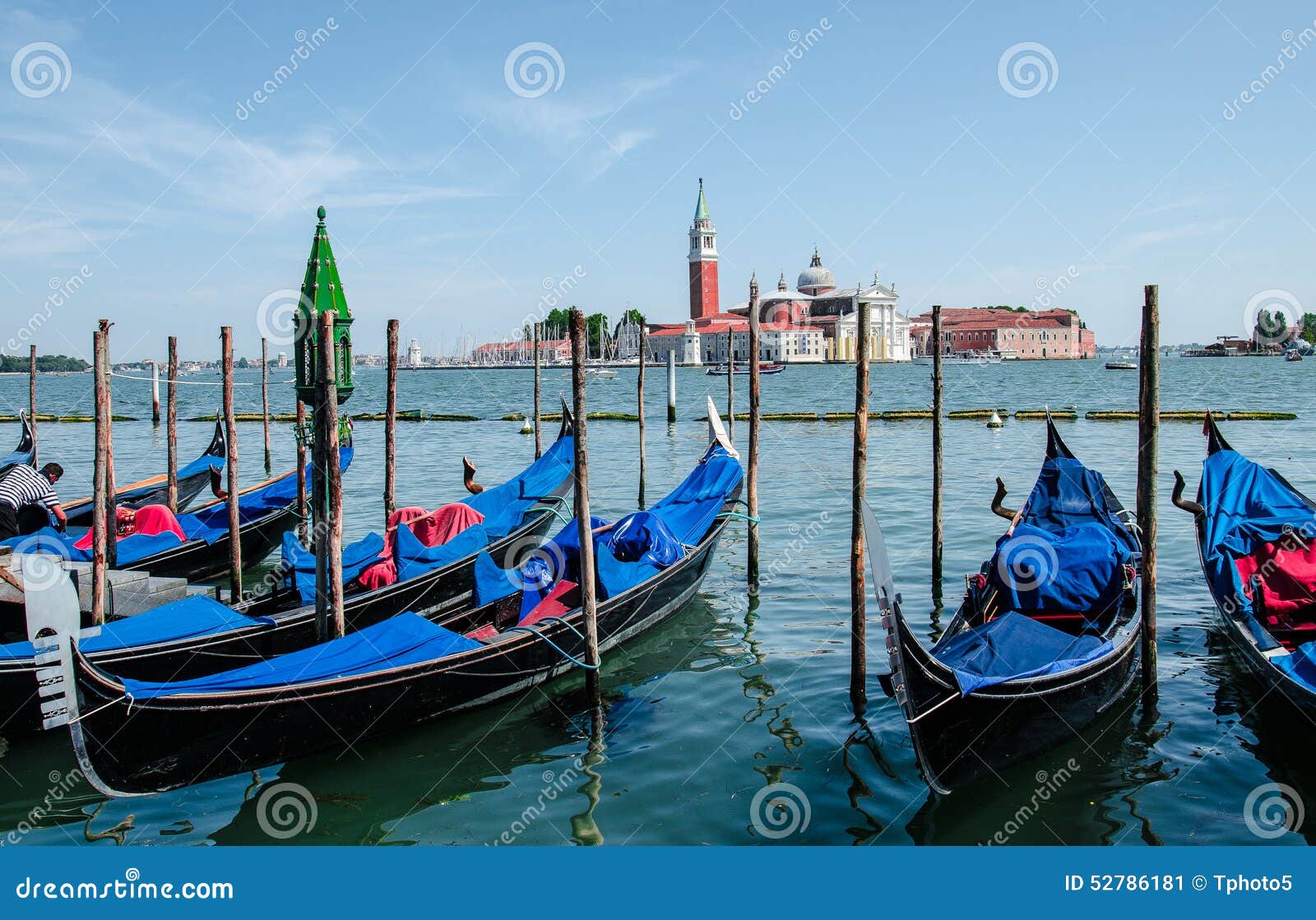 transport of venice.