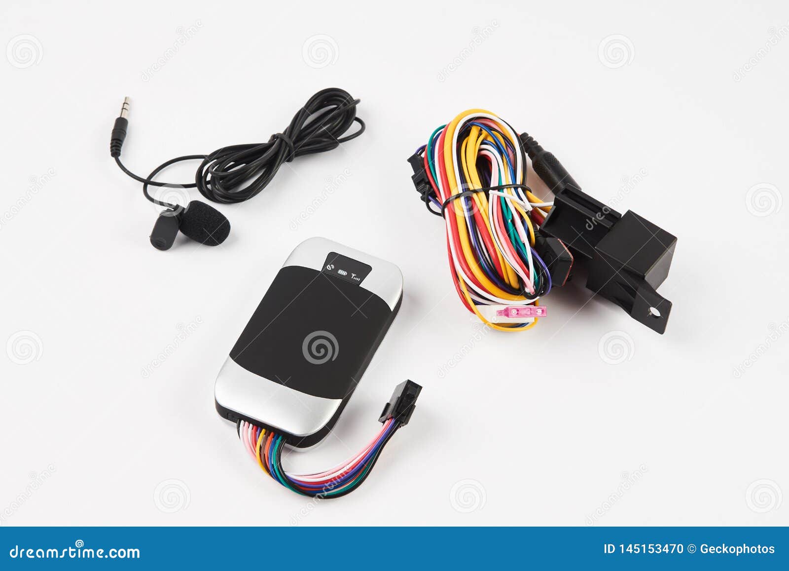GPS Tracker Isolated on White. Anti-theft Car Security System Photo stock -  Image du détecteur, internet: 145153470