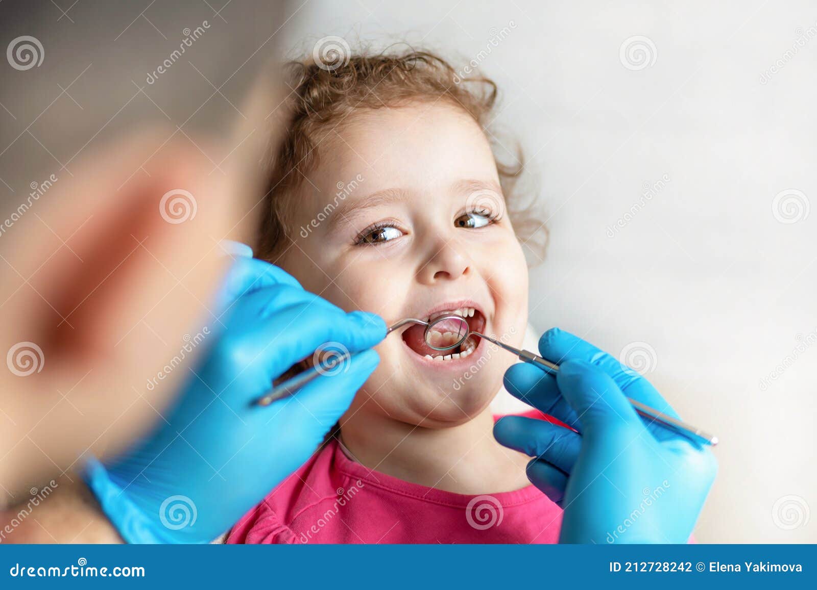 Jogos para Crianças - Médico Infantil Dentista - O Macaco vai ao dentista