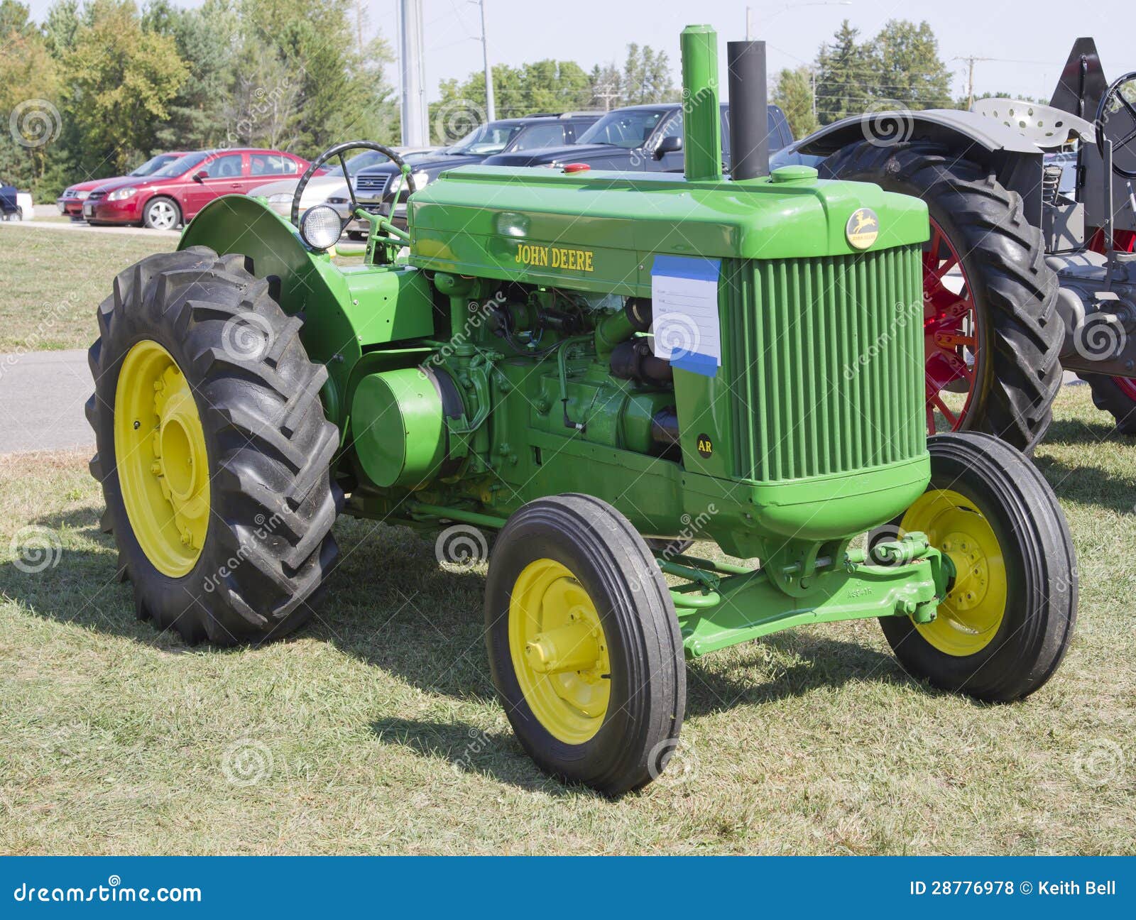 Trator 1950 de John Deere foto de stock editorial. Imagem de cultivar