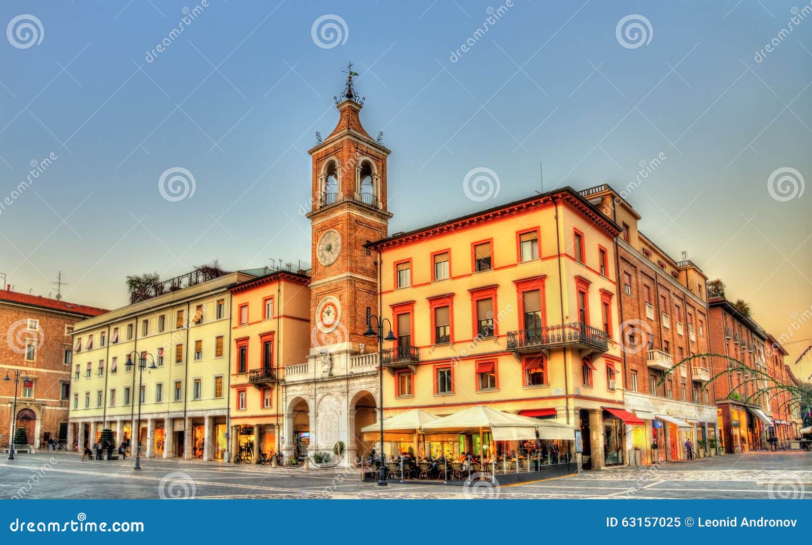 tre martiri square in rimini