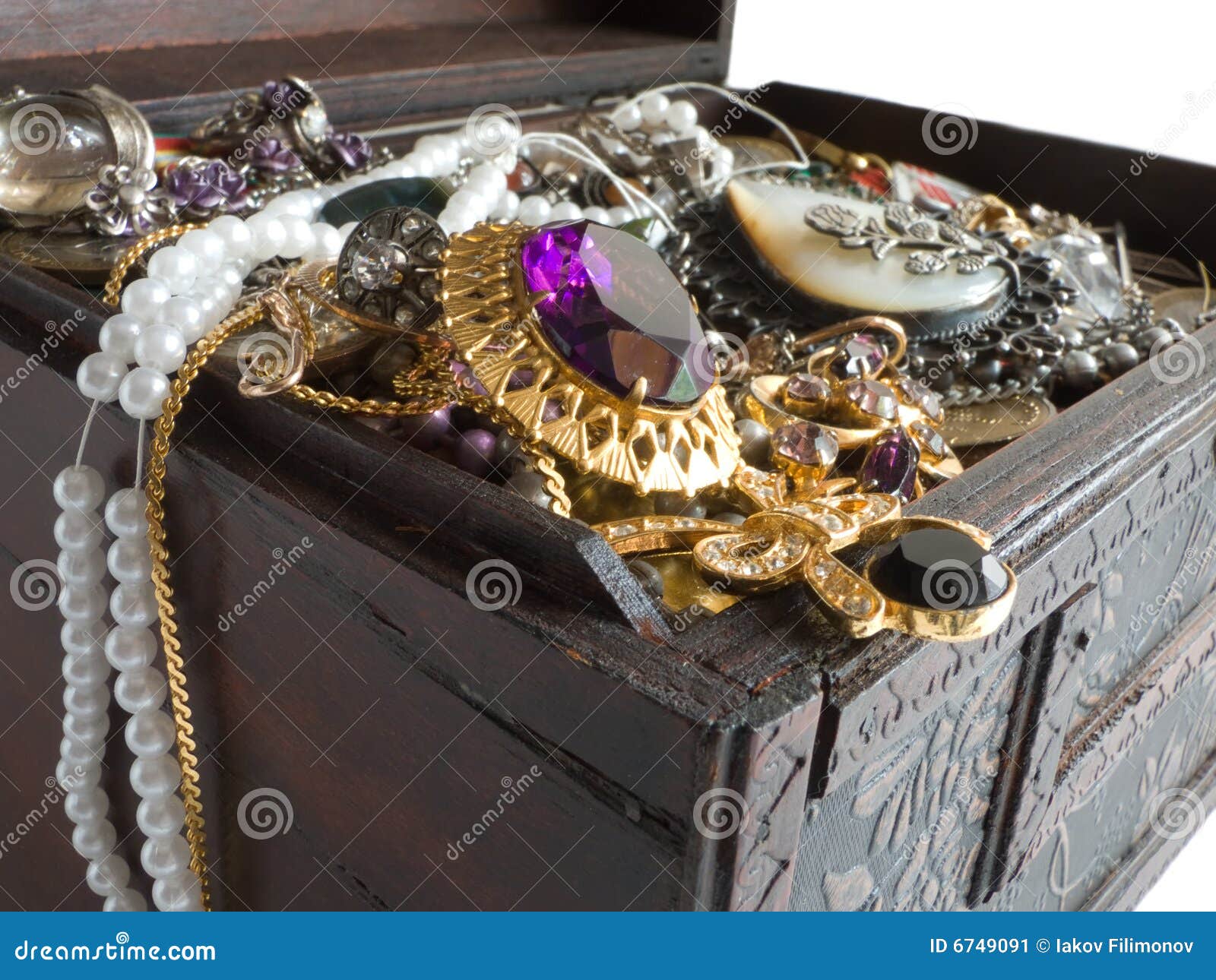 Treasure chest stock image. Image of bangle, gold, jewelry 6749091