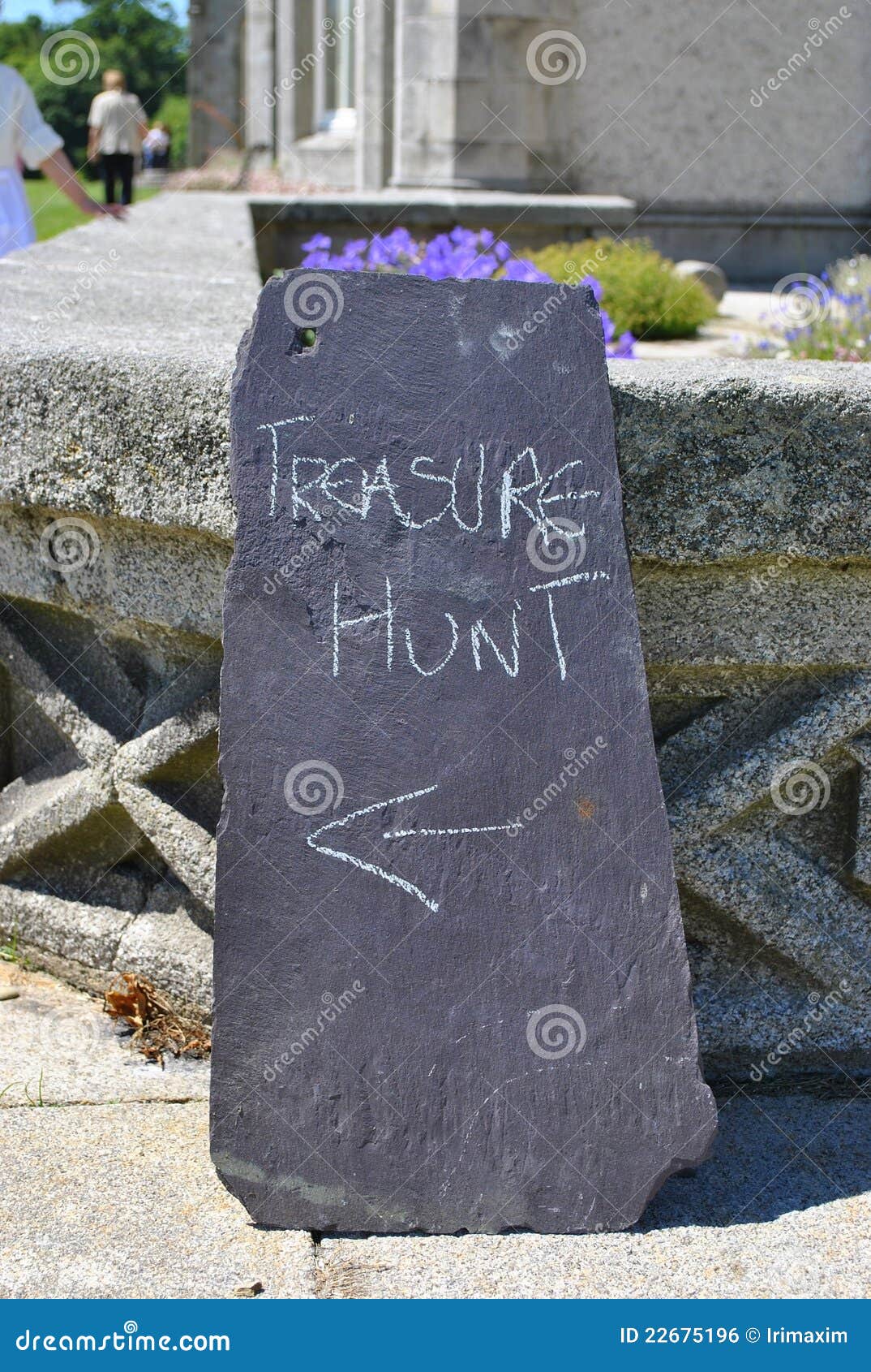 treasure hunt sign