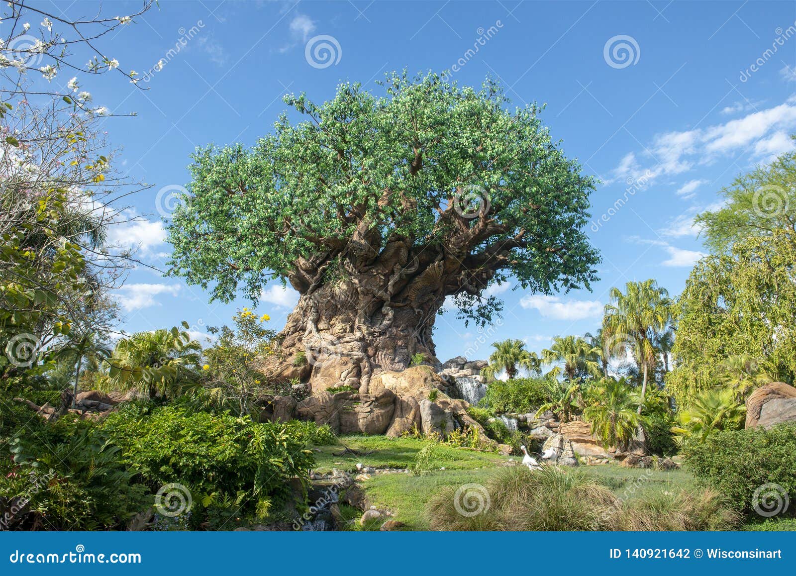 1,024 Disney Animal Kingdom Tree Stock Photos - Free & Royalty-Free Stock  Photos from Dreamstime