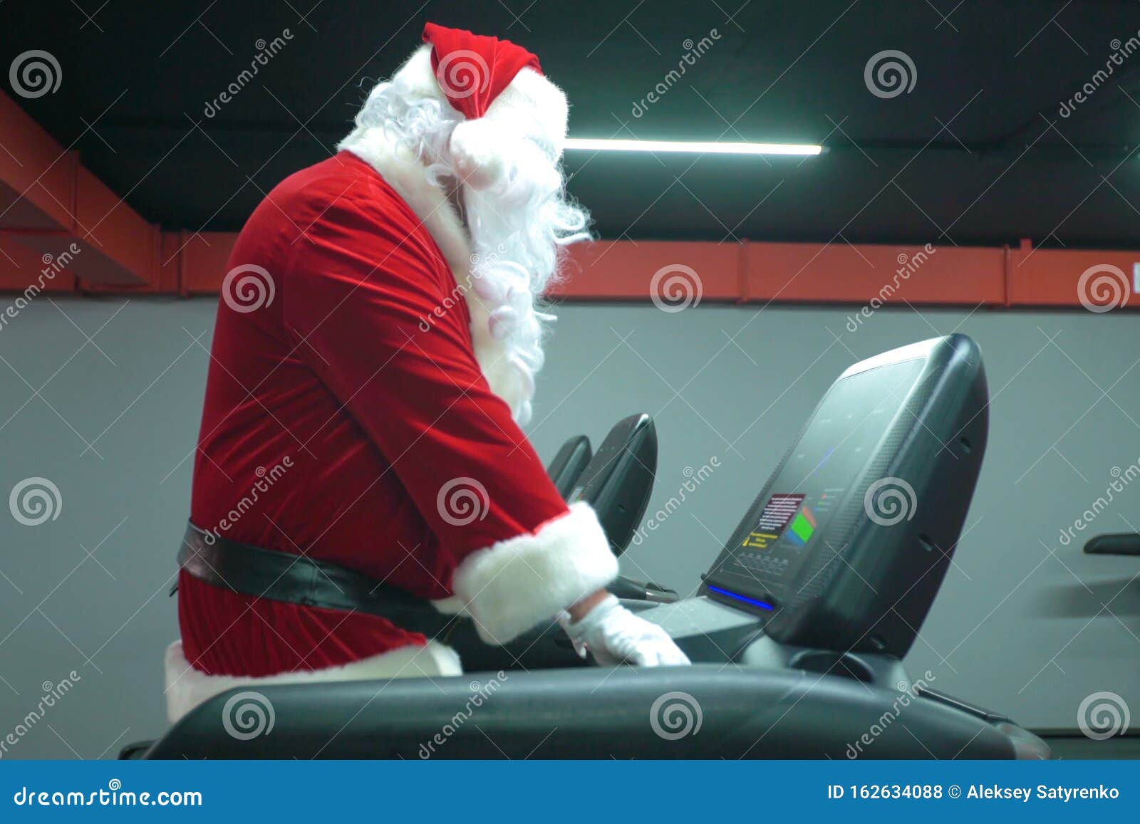 Bio Eco Esportes Treinamento e Assessoria Esportiva - Vem aí a Corrida do Papai  Noel! 🎅🏼 Pra ficar ainda mais legal, pedimos para vocês irem de camiseta  branca e com gorro de