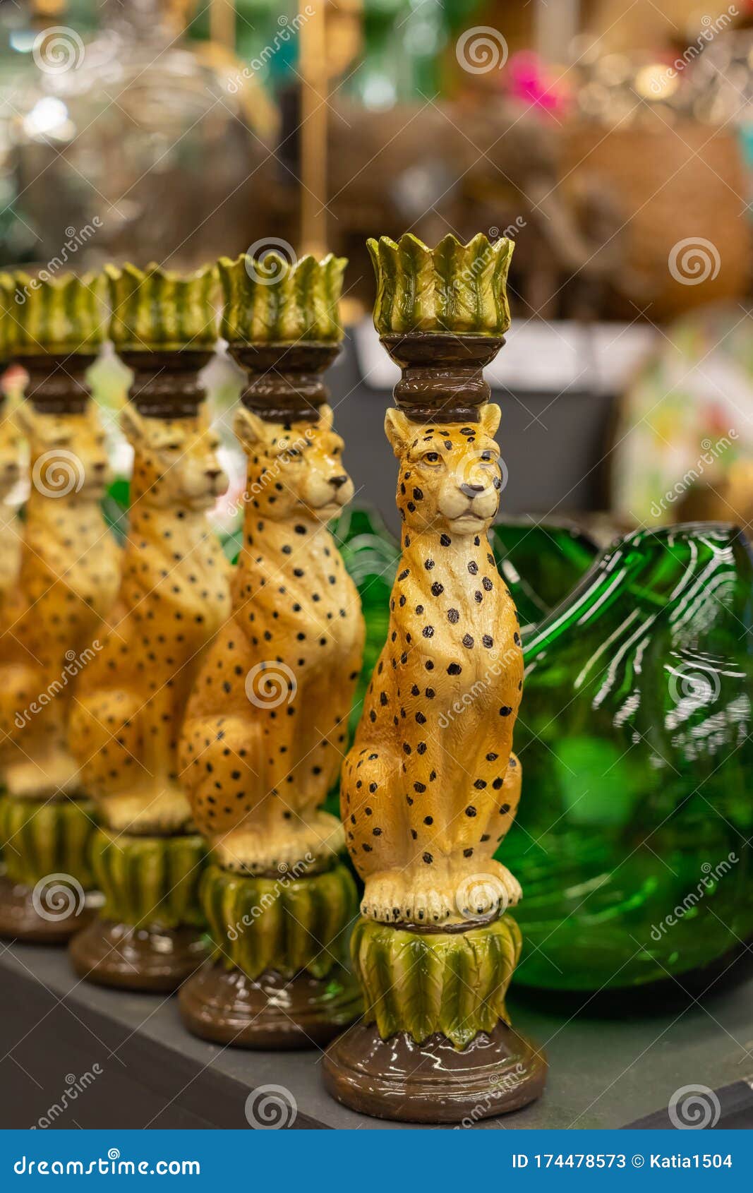 trendy exotic animal d ceramic candlesticks, sconces, arte deco style home decoration concept