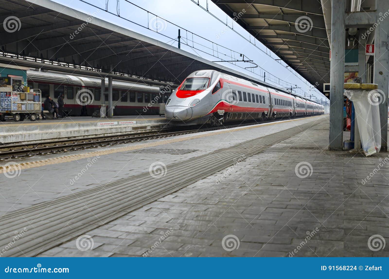 trenitalia freccia rossa train at the platform