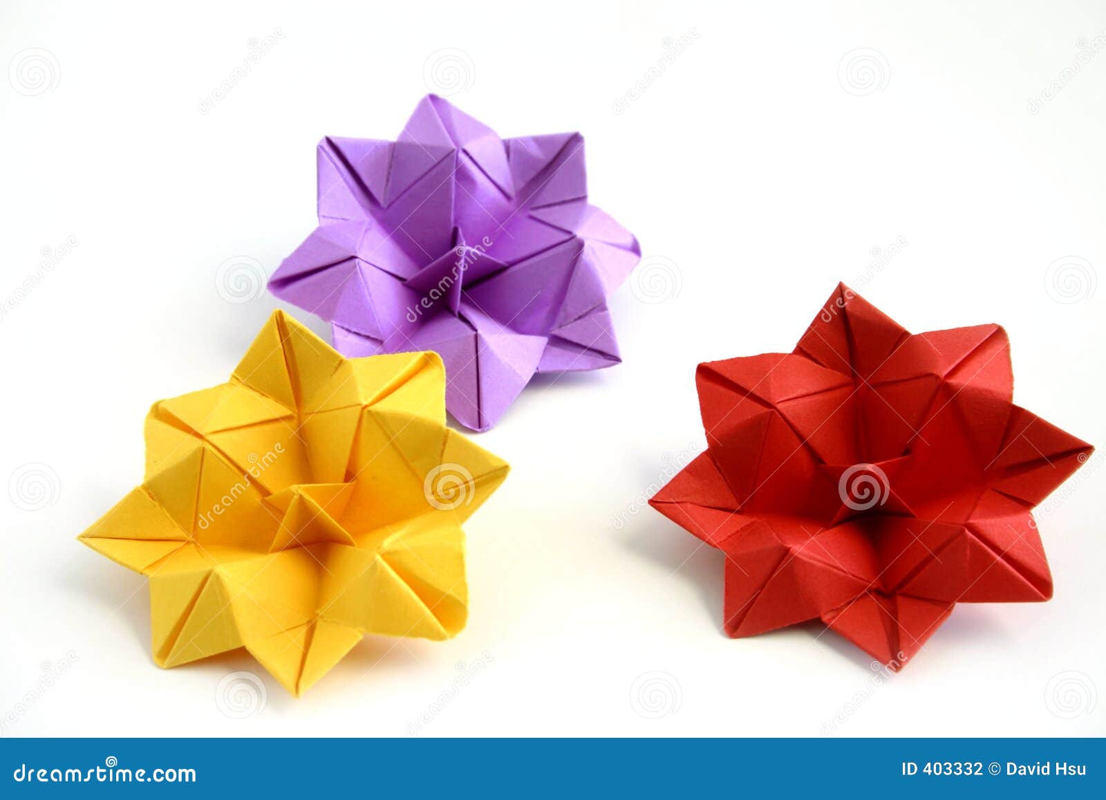 Tres Flores De Loto Del Origami Foto de archivo Imagen de estudio, papel 403332