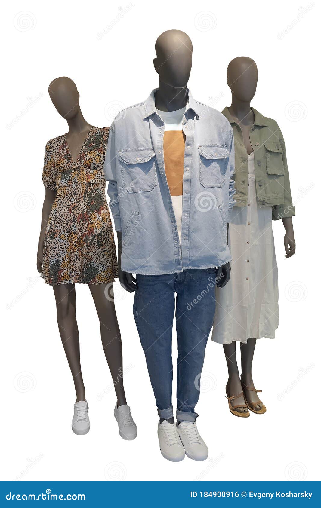 Tres Maniquíes Vestidos Con Ropa De Moda Foto de archivo - Imagen de  hembra, manera: 184900916