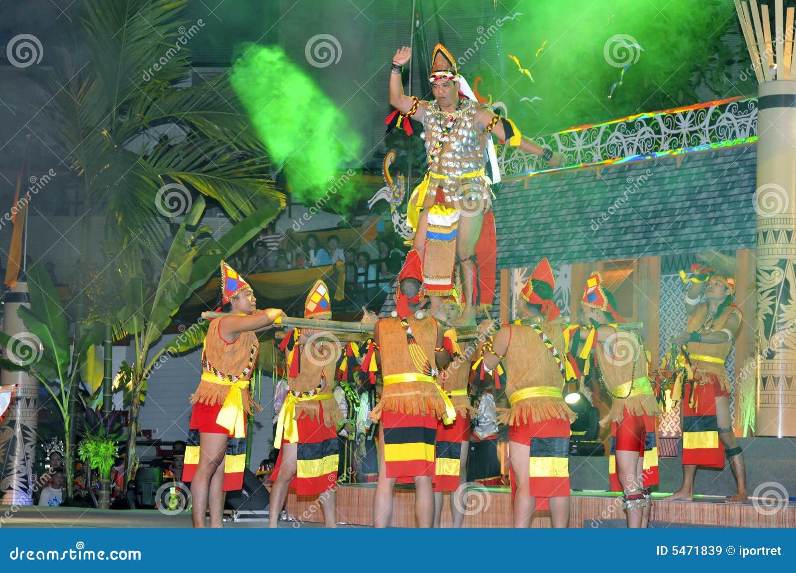 Tribal War Dance Gawai Dayak Editorial Stock Image Image of borneo