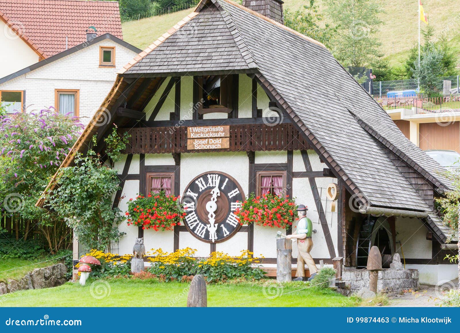 Cancelar Orador Humano TRIBERG, ALEMANIA - 21 DE AGOSTO DE 2017: El Reloj De Cuco Más Grande En El W Foto de archivo editorial - Imagen de bosque, turismo: 99874463 Cancelar Orador Humano TRIBERG, ALEMANIA - 21 DE AGOSTO DE 2017: El Reloj De Cuco Más Grande En El W Foto de archivo editorial - Imagen de bosque, turismo: 99874463