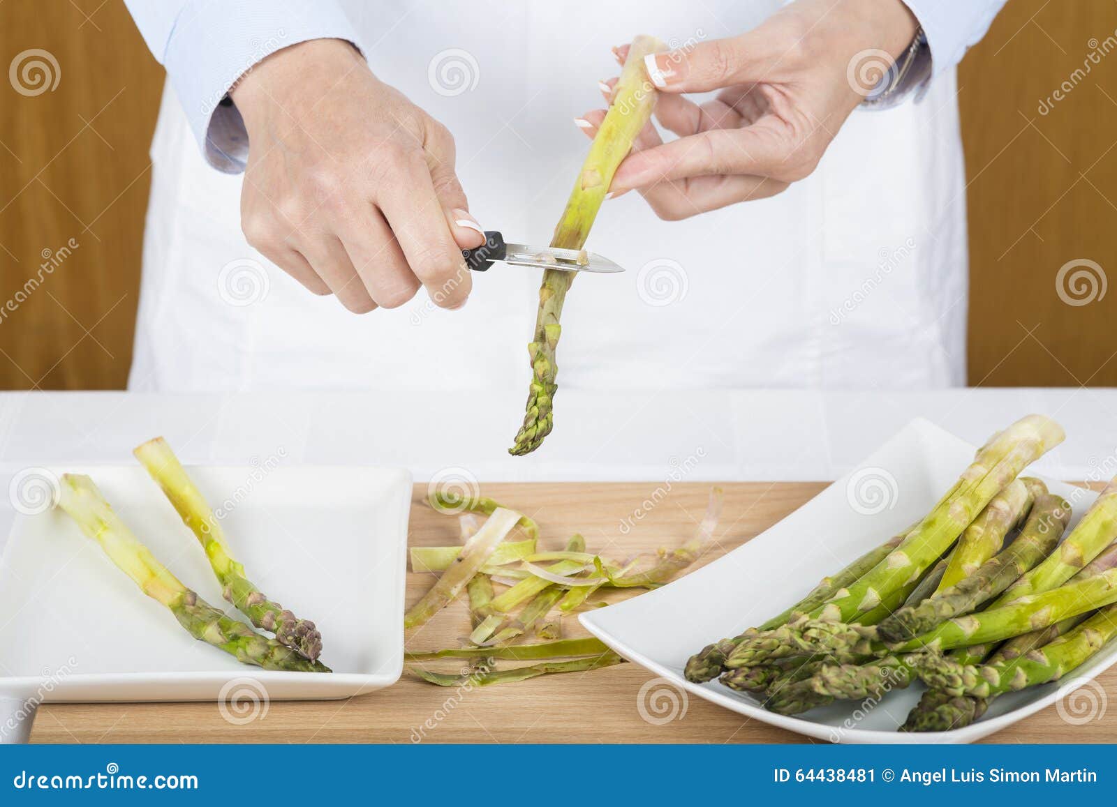 Trim and peel asparagus stock image. Image of hands, chef 64438481
