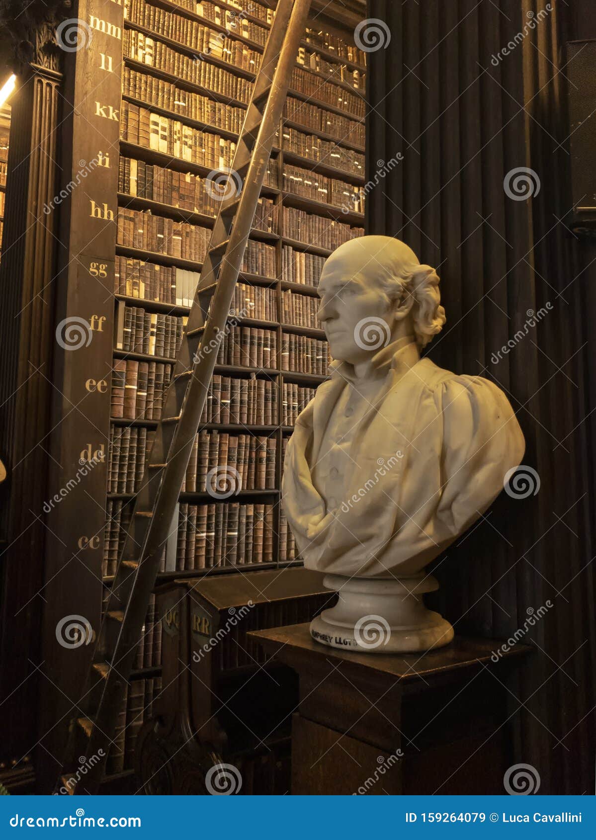 Trinity College Library Bust of Lloyd Editorial Stock Image Image of celtic, history 159264079