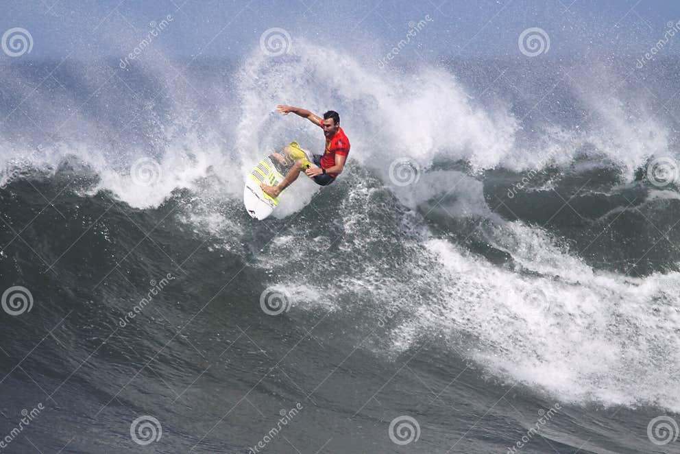 Triple Crown of Surfing editorial stock image. Image of male 12182479