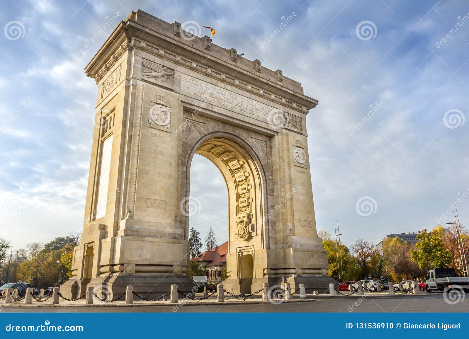 Filth fuel Hates The Triumphal Arch Arcul De Triumf in Bucharest Stock Photo - Image of independence, flag: 131536910 Filth fuel Hates The Triumphal Arch Arcul De Triumf in Bucharest Stock Photo - Image of independence, flag: 131536910
