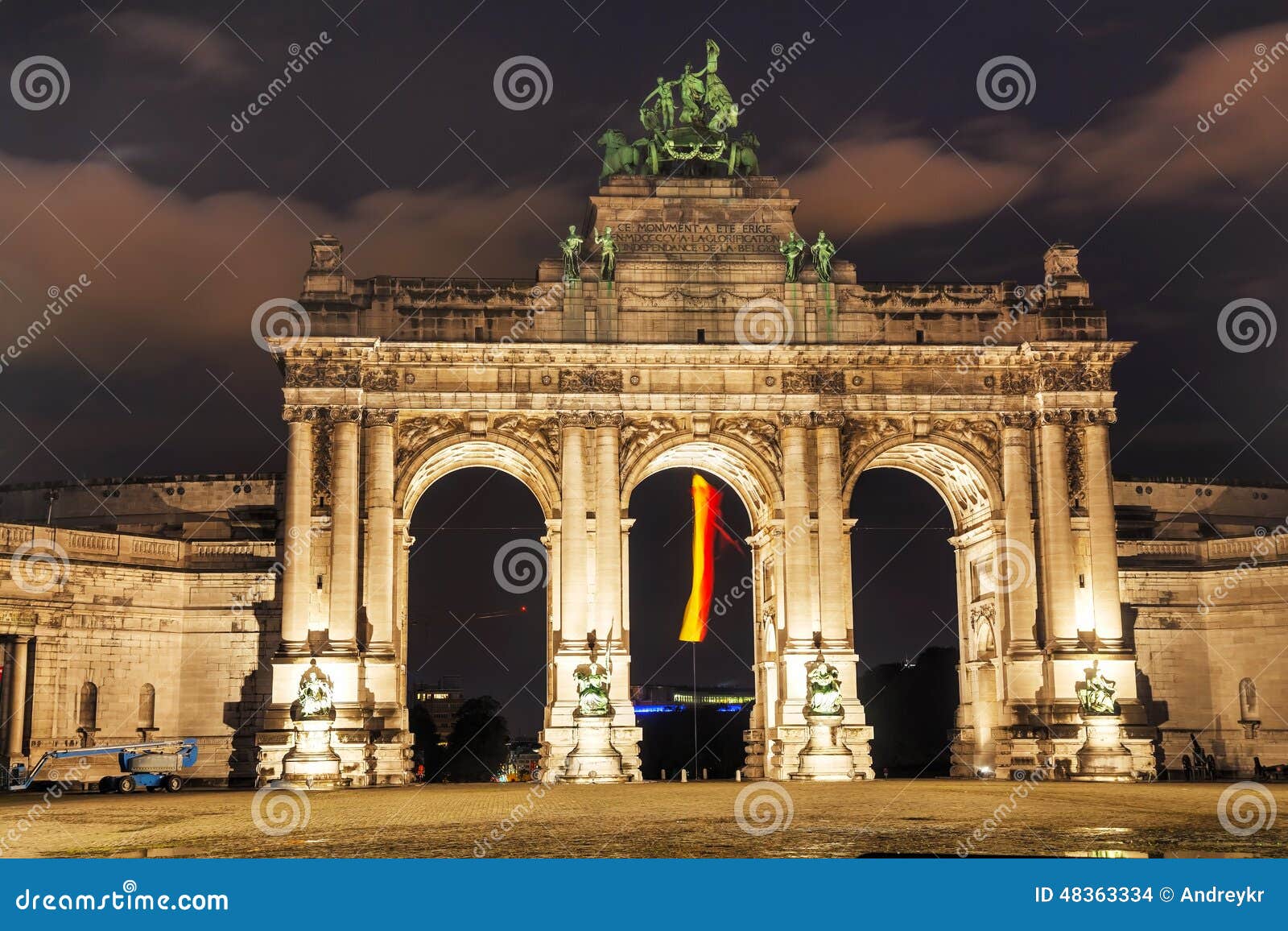 triumphal arch in brussels