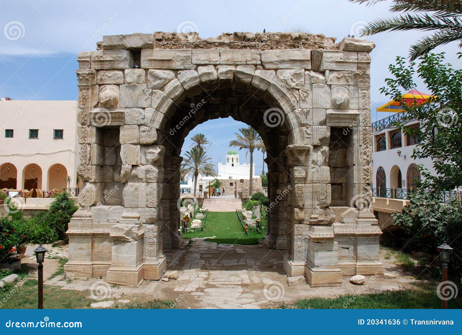 triumphal arch of marcus aurelius in tripoli