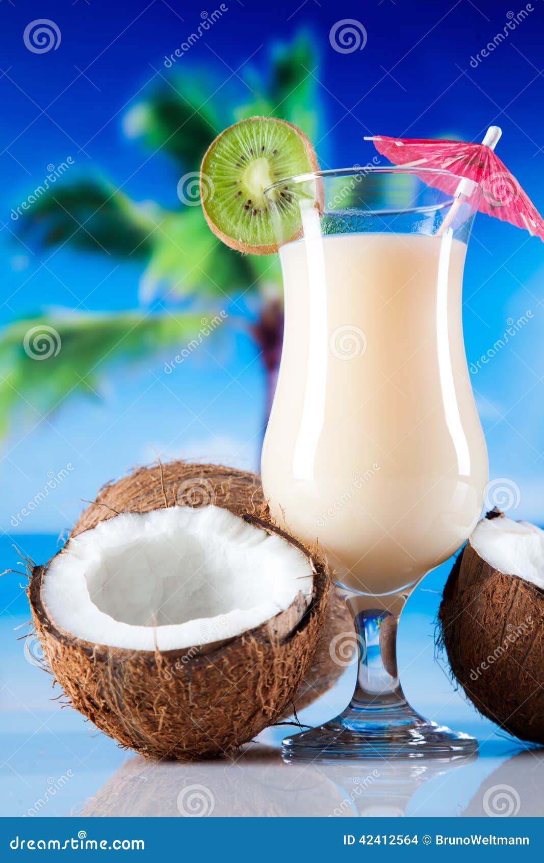 Tropical drinks on beach stock photo. Image of blue, beverage - 42412564