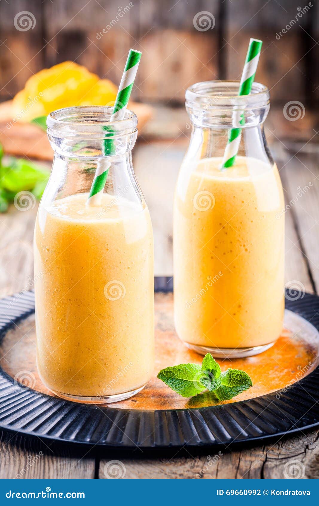 49,233 Smoothies Bottle Images, Stock Photos, 3D objects, & Vectors