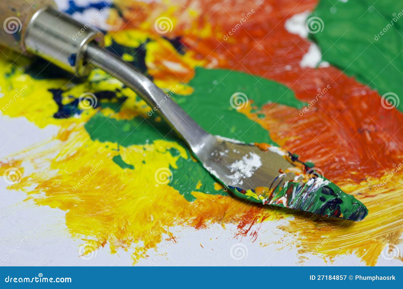 Trowel for Mixing Oil Paints Stock Image Image of mixing, colorful