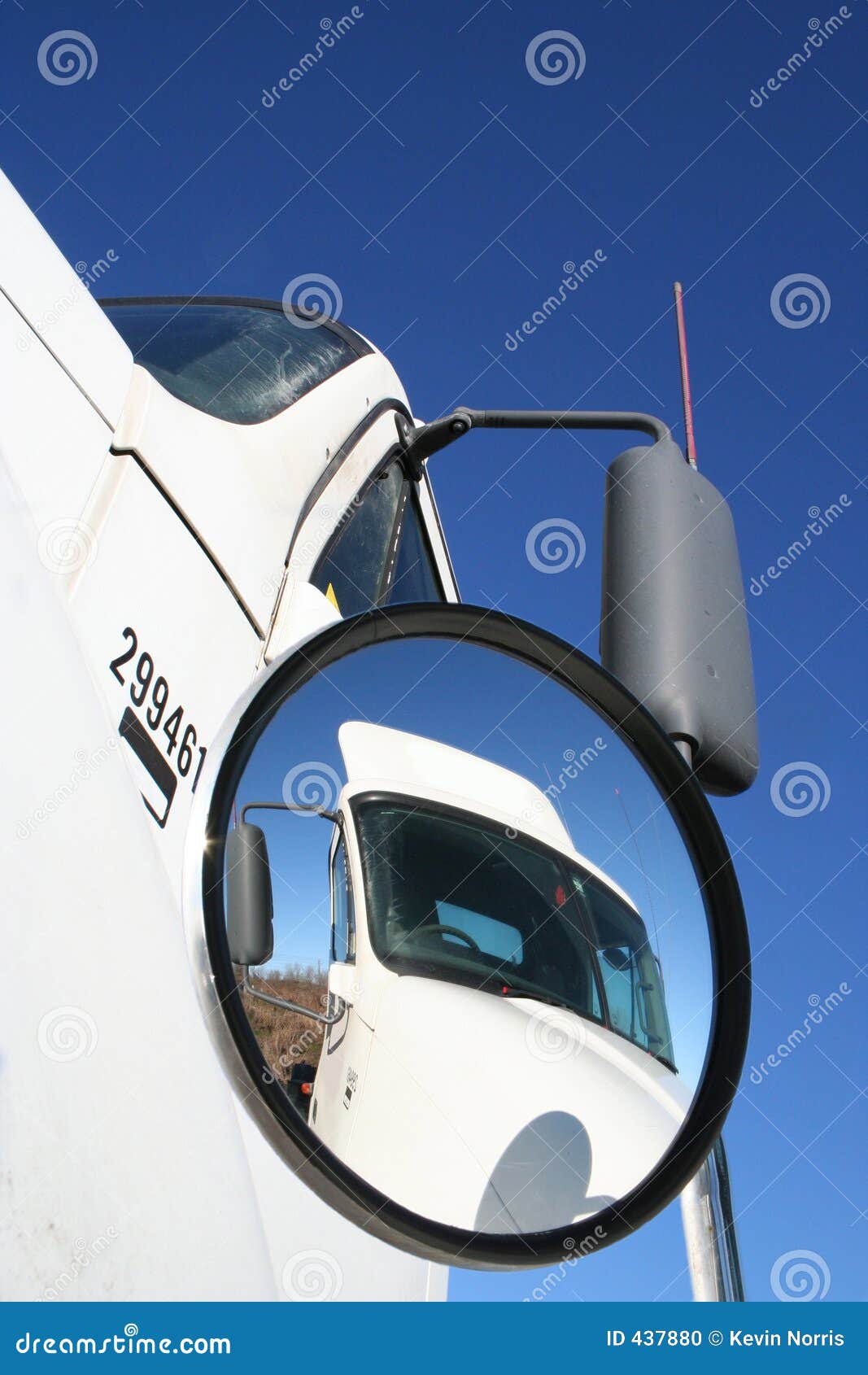 truck convex view