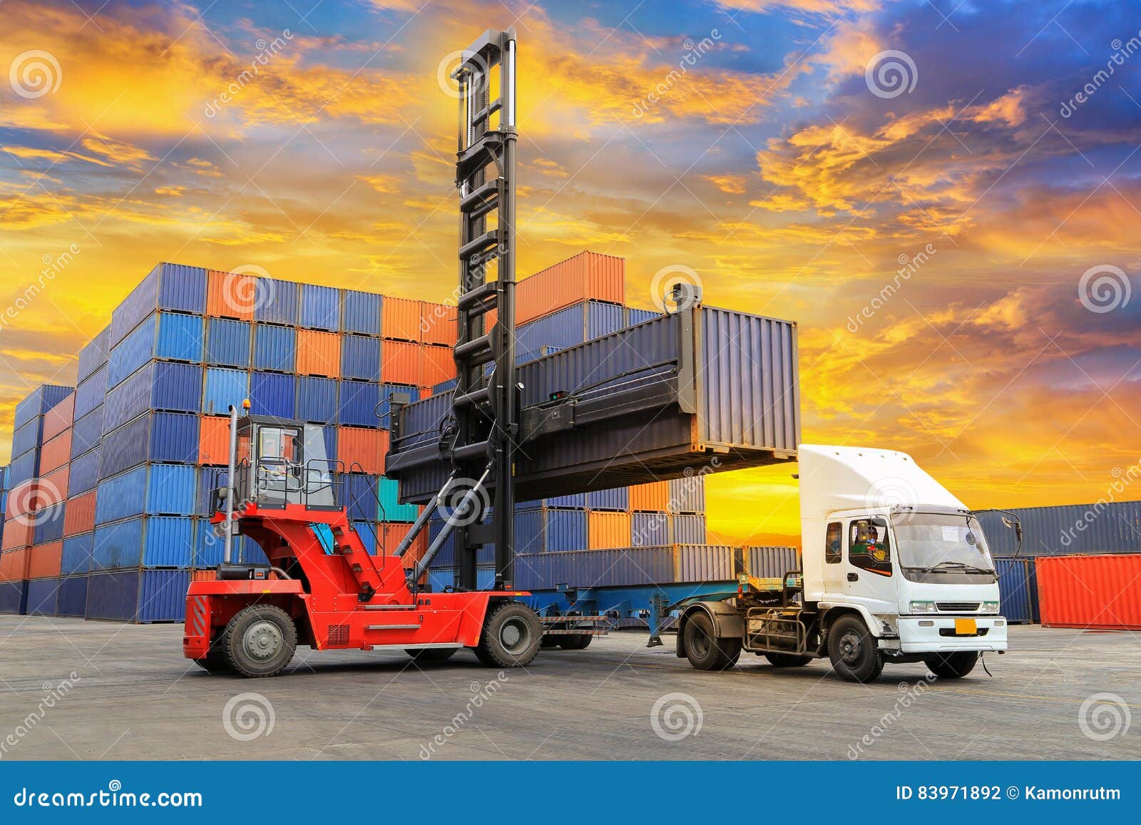 Truck with Industrial Container Cargo for Logistic Import Export Stock