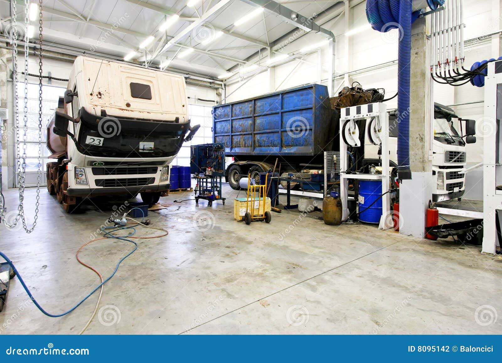 Truck Repair Stock Photography Image 8095142