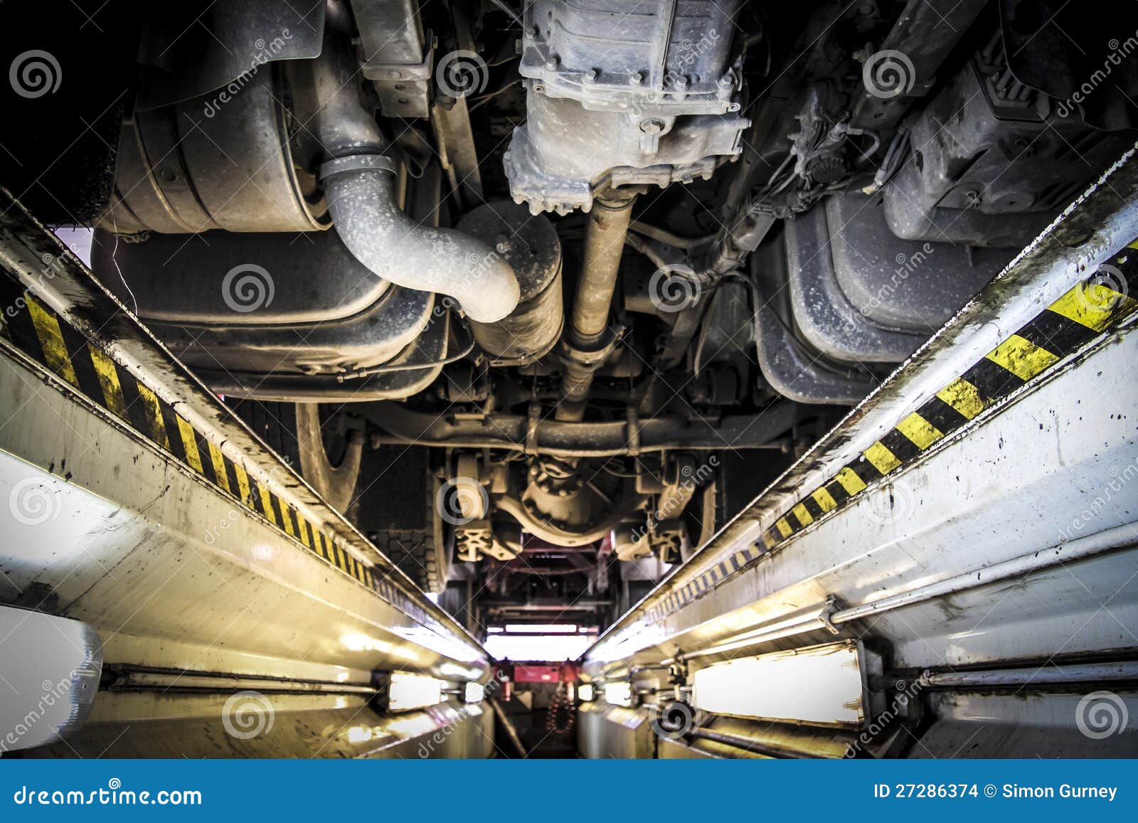 truck repair workshop inspection trench