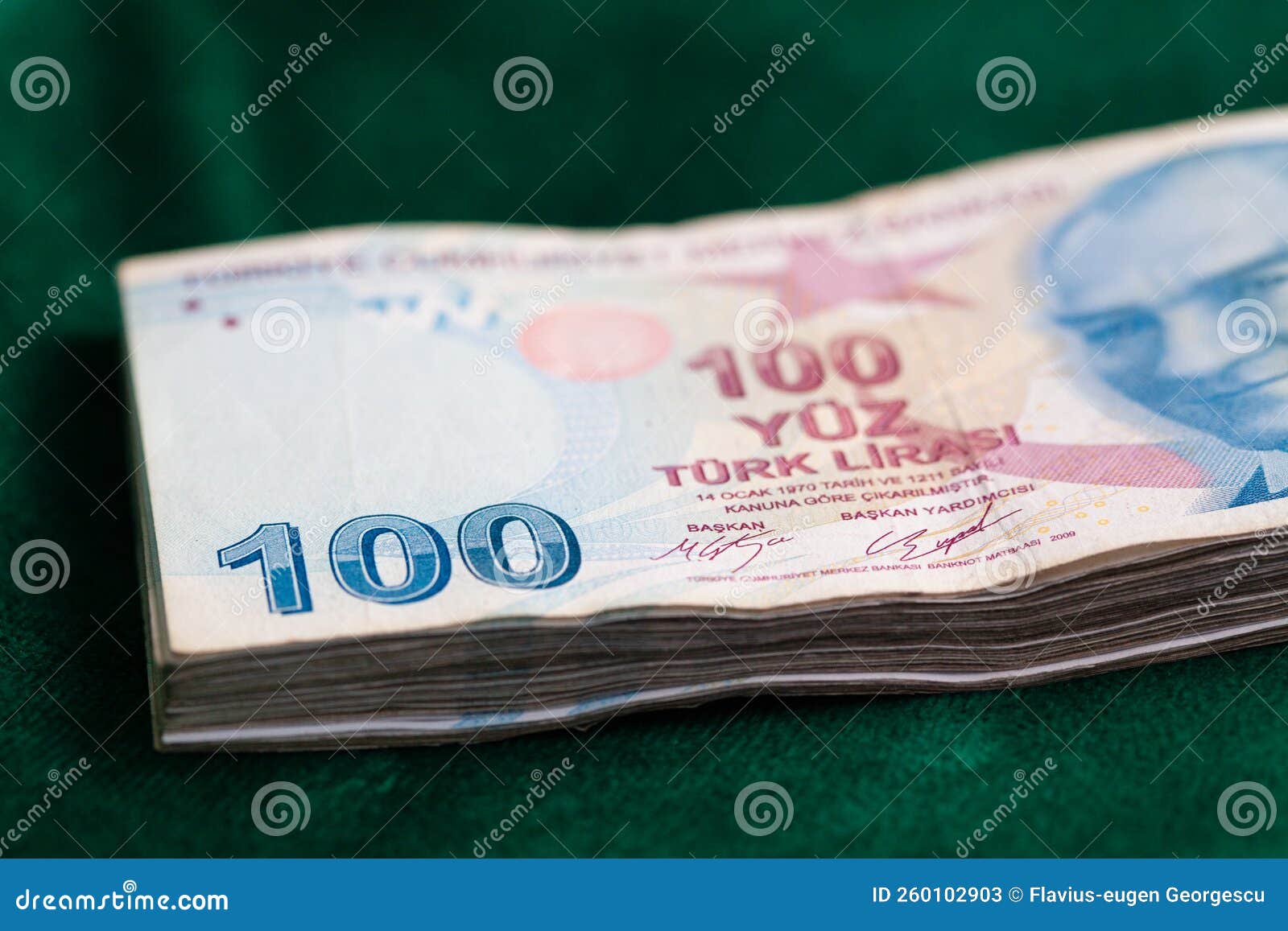 100 try - one hundred turkish lira banknotes round stack front top