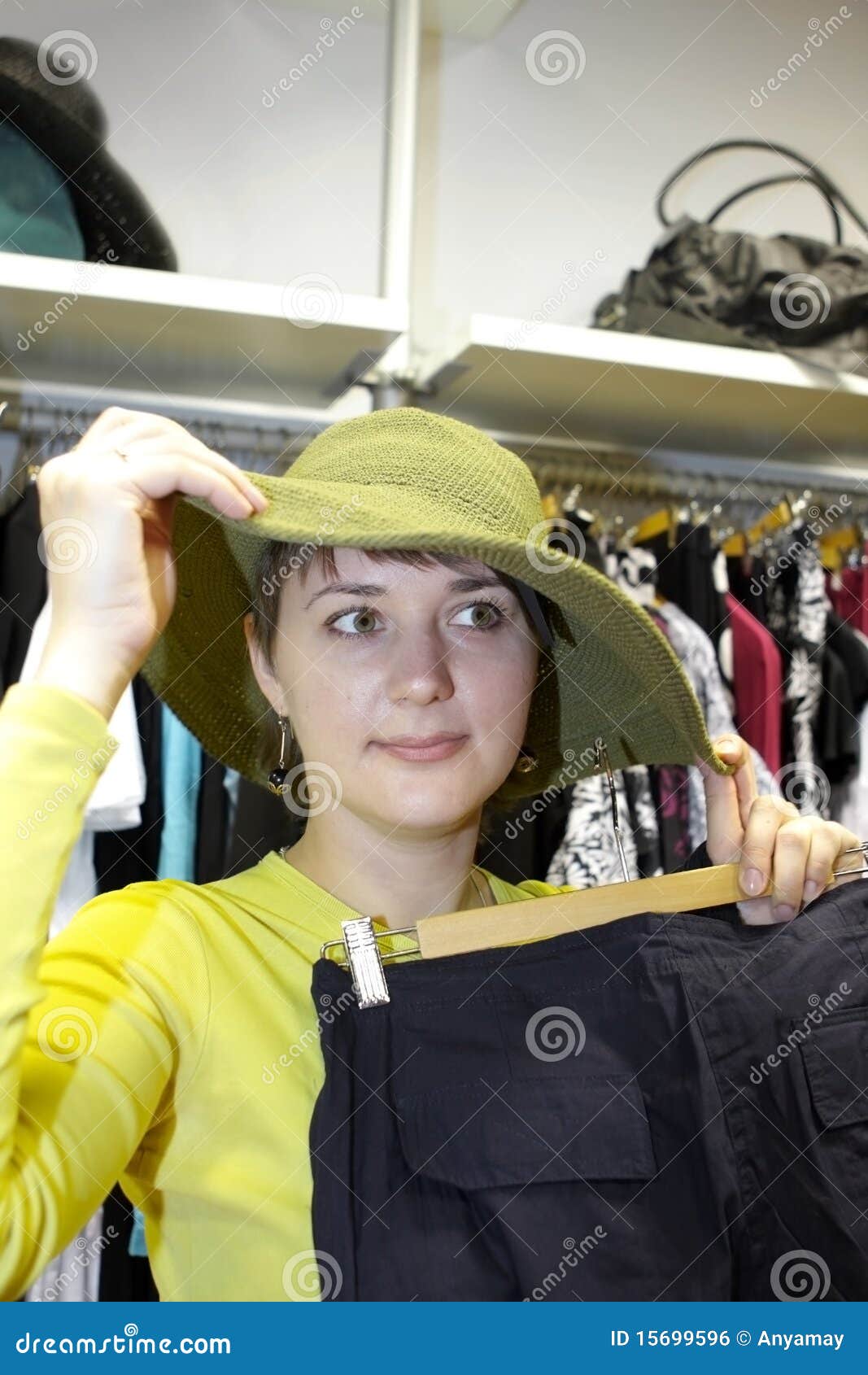 Lids Hat Store Stock Photos - Free & Royalty-Free Stock Photos from  Dreamstime