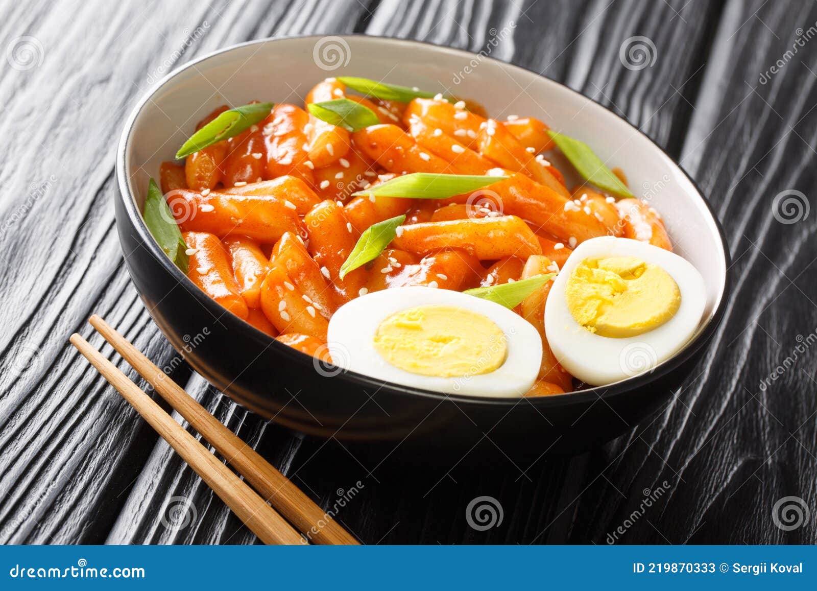 Korean Tteokbokki Recipe: Spicy and Chewy Rice Cakes